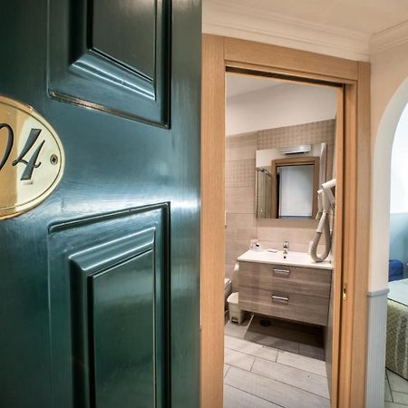 Hotel Villa Degli Angeli 카스텔간돌포 외부 사진