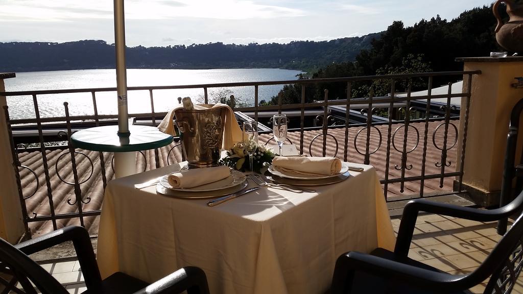 Hotel Villa Degli Angeli 카스텔간돌포 외부 사진