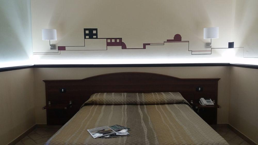 Hotel Villa Degli Angeli 카스텔간돌포 외부 사진