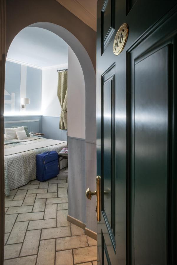 Hotel Villa Degli Angeli 카스텔간돌포 외부 사진